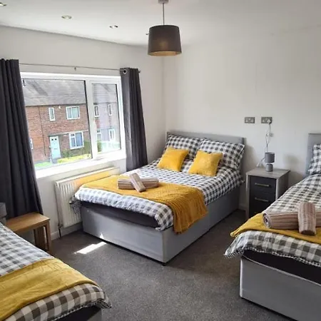 Well Presented 3 Bed House- 9 Guests - Great For Leisure Stays Or Contractors -Ng8 Postcode Nottingham Exterior photo